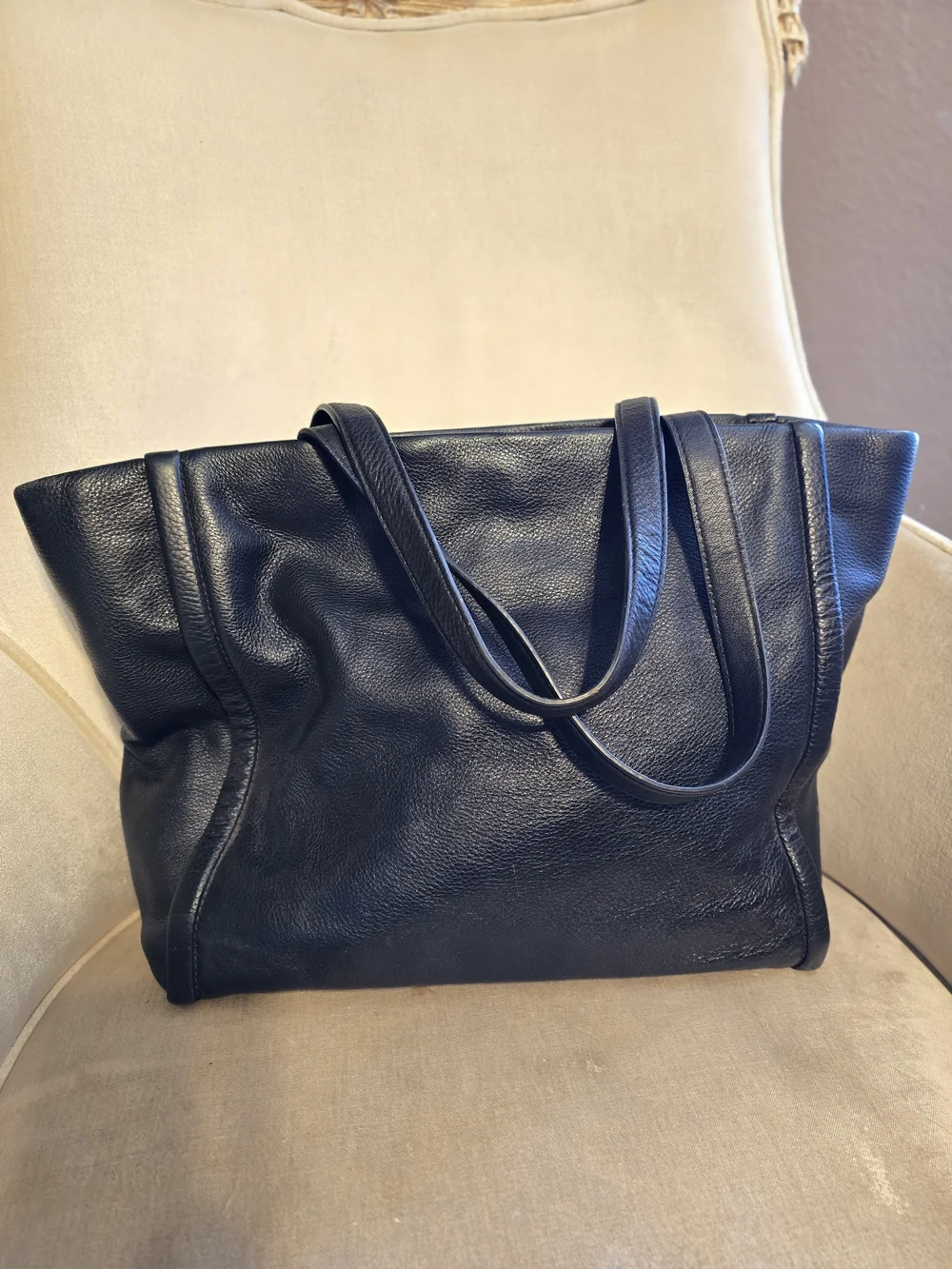 Kate Spade Murray Street Shoshanna Bow Black Pebbled Leather Large Tote Bag